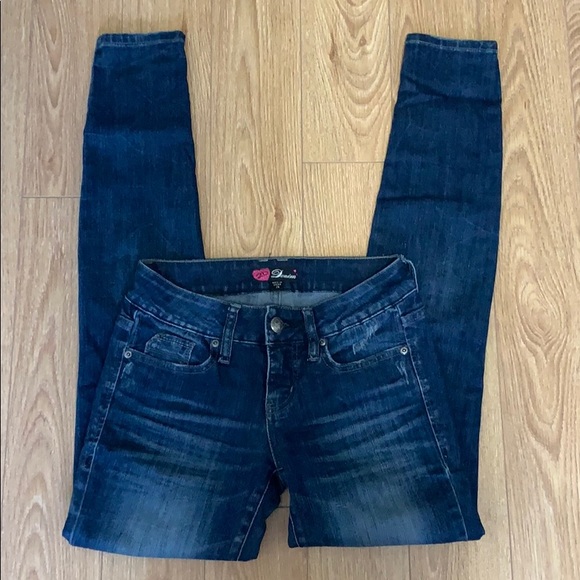 2b Bebe Denim Jeans - Picture 2 of 3